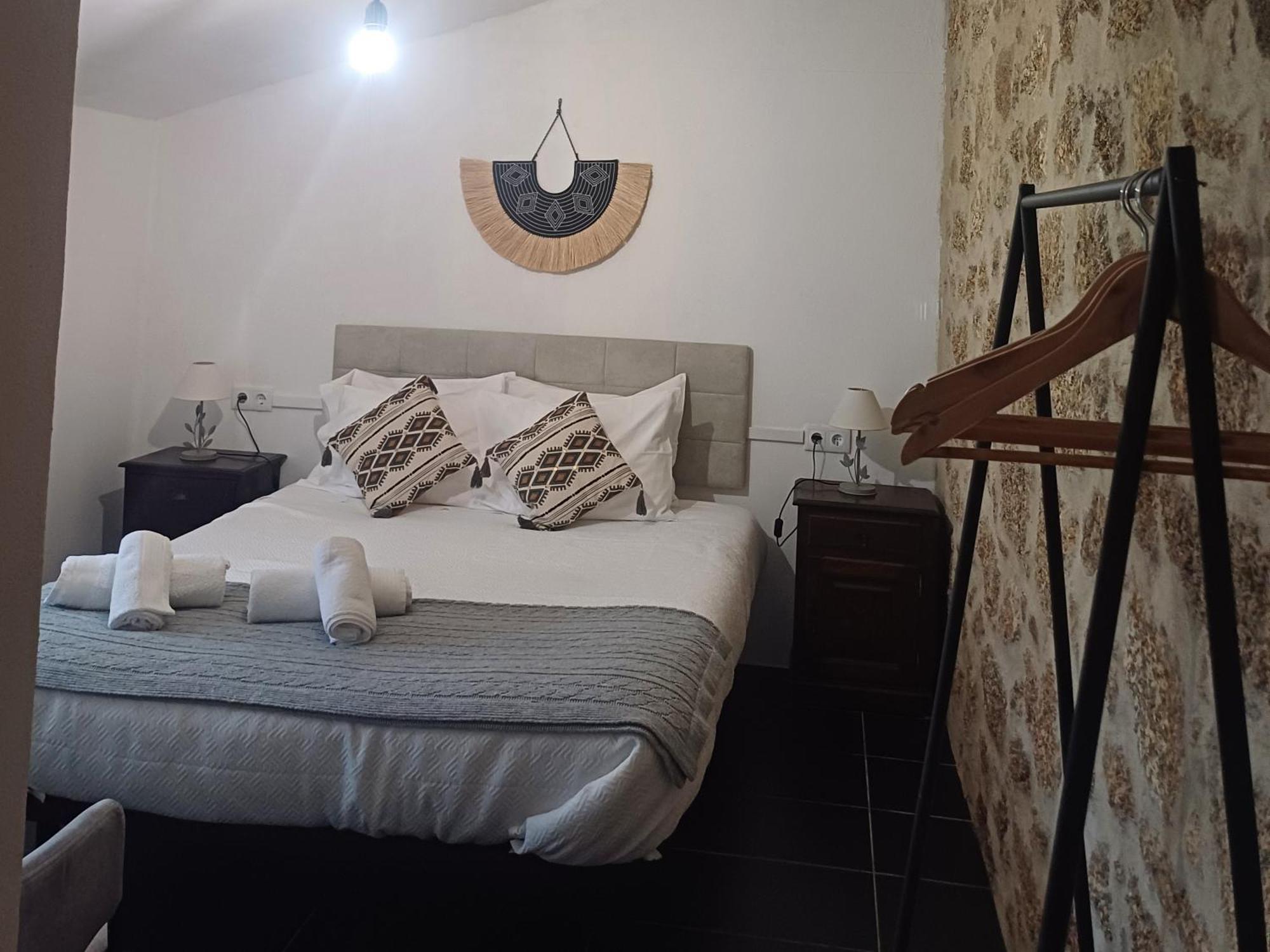 Gasthaus Monte Da Fonte Santa De Sao Luis Castelo Branco  Zimmer foto